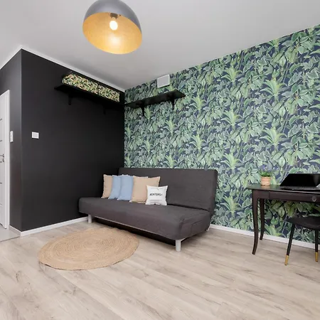 Piekne Z Balkonem Dla 2 Osob W Warszawie By Renters 아파트 *