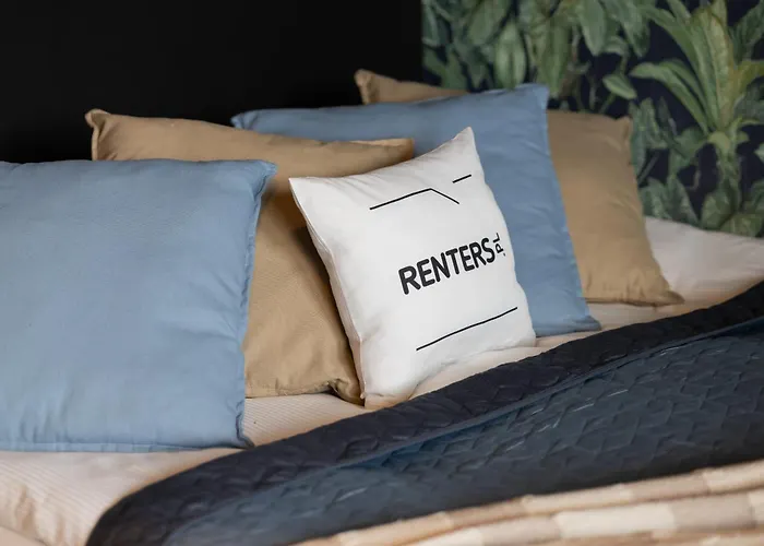 Piekne Z Balkonem Dla 2 Osob W Warszawie By Renters 아파트