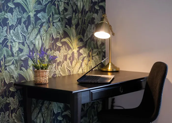 아파트 Piekne Z Balkonem Dla 2 Osob W Warszawie By Renters *